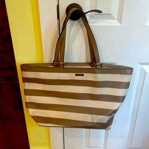 KATE SPADE Grant Street Grainy Leather Tote (has marks from the straps)